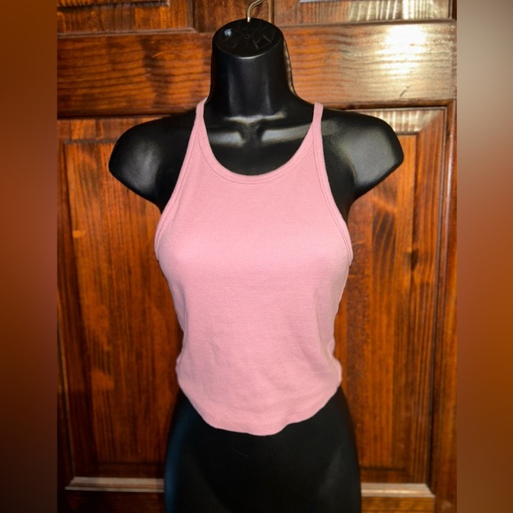 Pink/ blush crop tank - Picture 1 of 3